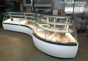 vitrine expositora de pastelaria