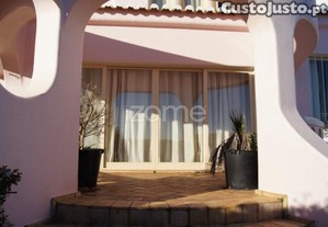 Moradia T4 Com Vista Mar, Piscina E Garagem,...