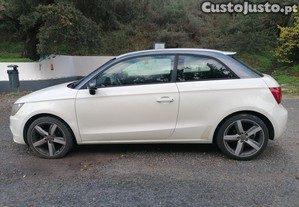 Audi A1 Advance 1.6Tdi 90cv 3p - 11