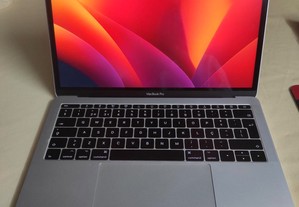 MacBook Pro Retina 13,3" 2017 8Gb RAM 256Gb SSD - i5 núcleo duplo