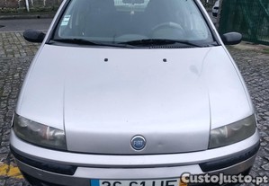 Fiat Punto 1.2 i - 02