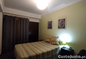 Quarto Central - Caldas da Rainha (Av. 1º de Maio) M
