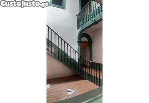 Imvel Comercial e Habitacional no Centro Histrico de Vila Real