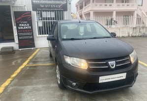 Dacia Sandero 1.2 GPL / Gasolina