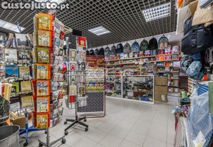 Papelaria E Livraria No Centro De Felgueiras,...