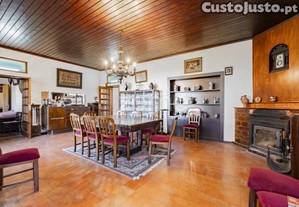 Propriedade Privada Com 11.000M² Em Guimarães