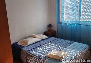 Quarto individual para uma menina estudante, Viana do Castelo, Vianense