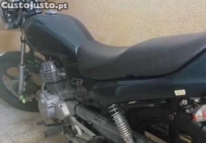 Honda CB - 01 - 01
