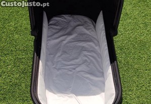 Alcofa de passeio Mysa Light Carrycot Chicco