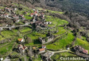 Moradia Para Reconstruir Com Terreno De 3.400...