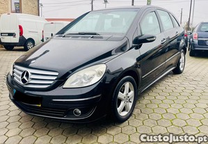 Mercedes-Benz B 180 CDi - 06