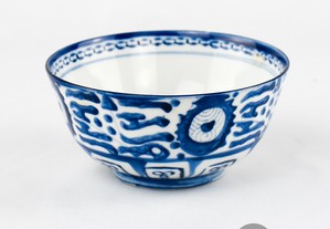 Taça Porcelana da China decoração Azul e Branca Dinastia Qing (1644 a 1911)