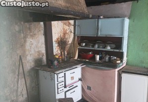 Casa em pedra a renovar