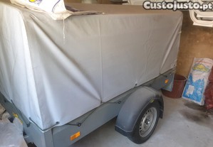 Atrelado/Reboque Humbaur 750Kgs c/ matricula
