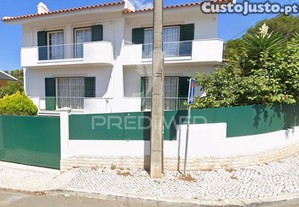 Moradia t4 com piscina em cascais estoril