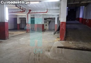 Garagem / Armazm - Centro Do Porto