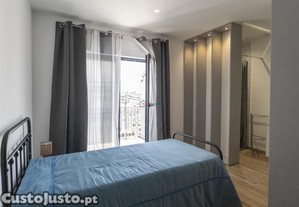 Quarto master suite individual prximo ao estdio do braga em dume