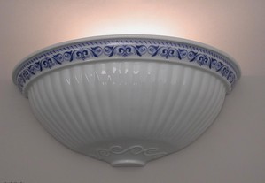 1/2 taça em porcelana decorada a azul ou castanho c/furo