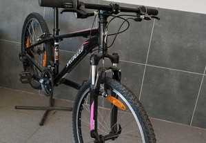 Bicicleta Specialized criança - Roda 24