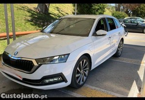 Skoda Octavia Break plug-in hybrid 204 cv - 21