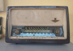 radio antigo Nordmende turandot c/FM