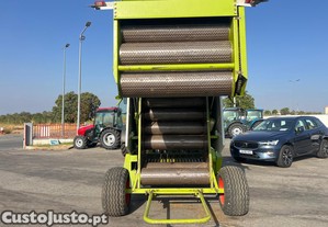 Enfardadeiras de rolos Claas Rollant 66