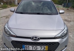 Hyundai i20 1.1 - 17