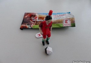 Jogador da selecção nacional de Portugal Tip-Kick