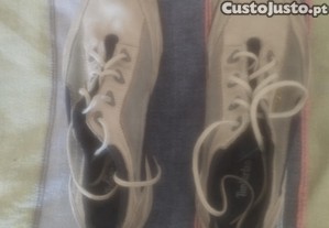 Sapatos/Sapatilhas TIMBERLAND
