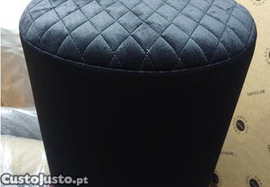 Pufe de veludo preto HOUSE NORDIC