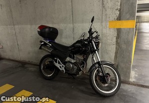 Honda slr 650 Vigor Dominator Fmx