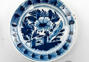 Prato Porcelana da China decoração Azul e Branca Dinastia Qing (1644 a 1911)