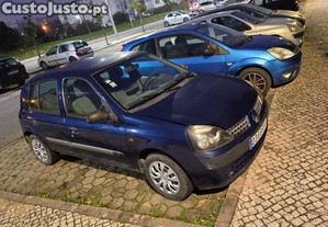Renault Clio 1.2 - 01