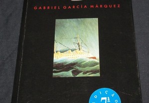 Livro Relato de um Náufrago Gabriel García Márquez