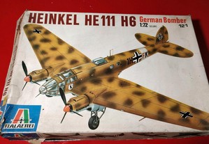 Miniatura Avião Heinkel He 111 H6