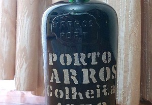 Garrafa de Vinho do Porto BARROS 1950
