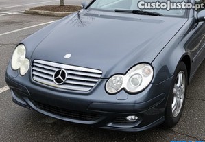 Frente completa Mercedes Classe C W203 SportCoupe 220 CDI 150CV