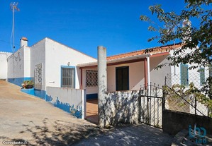 Casa de aldeia T2 em Beja de 88,00 m²