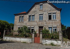 Casa / Villa T5 em de 260 m²