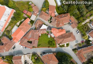 Prdio C/ Projeto Aprovado Para 6 Habitaes Em...