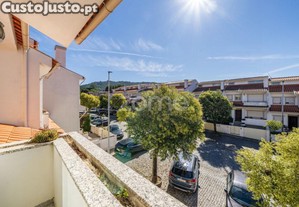 Moradia T3 Em Urgezes, Guimarães.