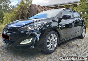 Hyundai i30 1.6 CRDI BLUE COMFORT J16 - NACIONAL 