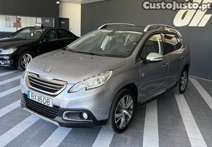 Peugeot 2008 1.2 puretech 110cv Allure - 15