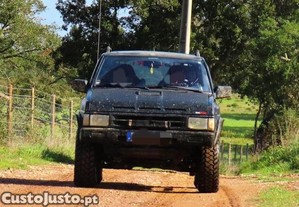 Nissan Terrano Td27 tgv - 90