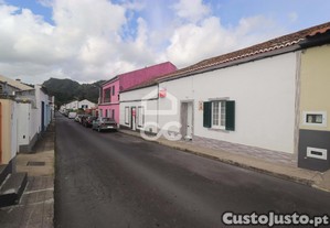 Moradia com 3 Quartos - Furnas - Povoação