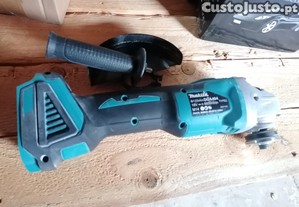 Rebarbadora makita