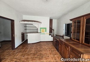 Moradia t6- estreito de cmara de lobos