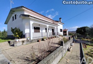 Quinta T4 em Midões de 171,39 m²