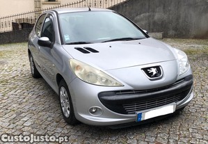 Peugeot 206 + 1.4 HDi - 10