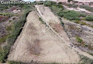 Terreno com 3000 m2 em cambelas - vista mar